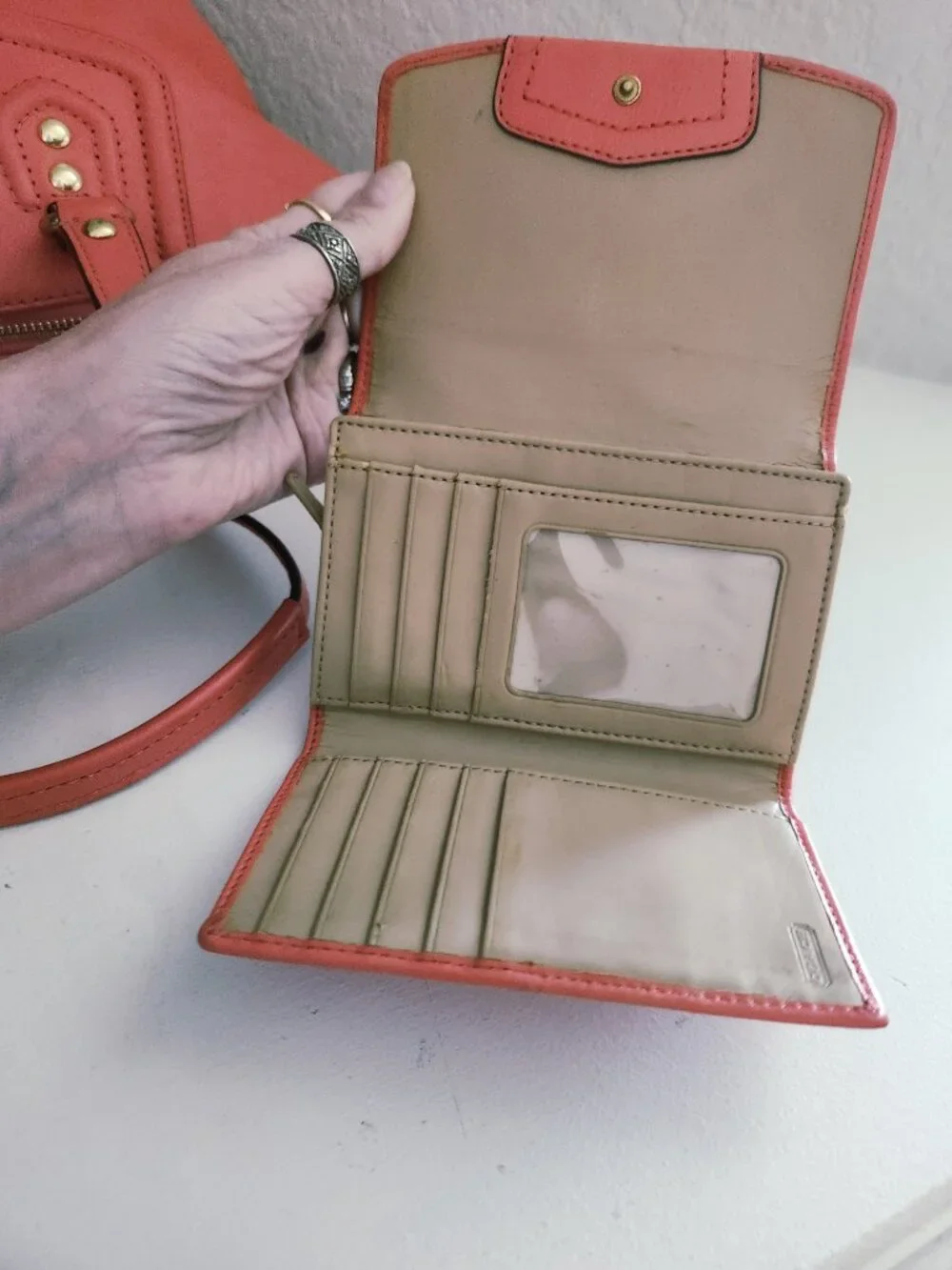 Euc Coach Ashley Coral Leather Shoulder Bag Purse